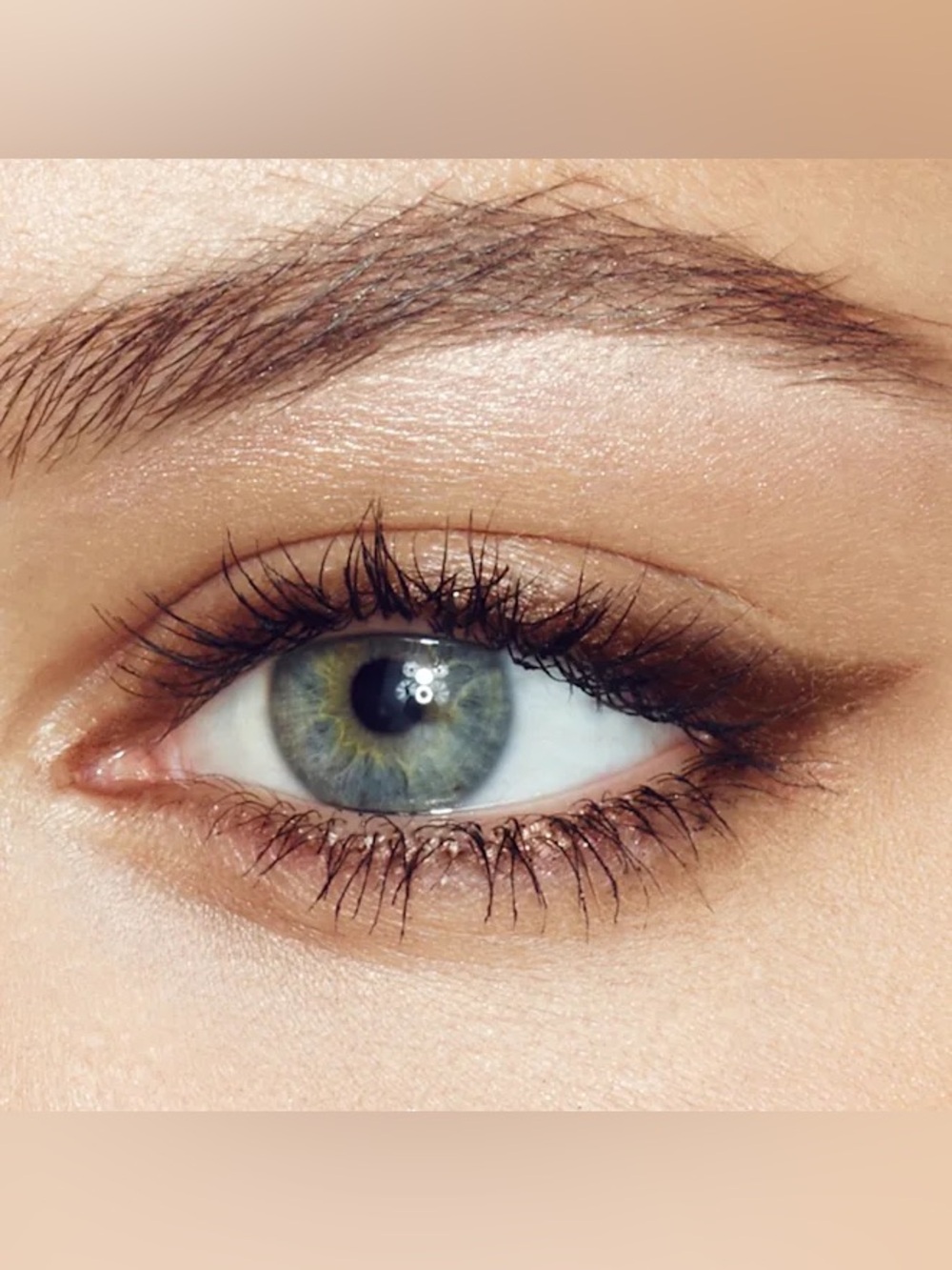Charlotte Tilbury The Classic Eye Liner Pencil - Shimmering Brown - Picture 2 of 4